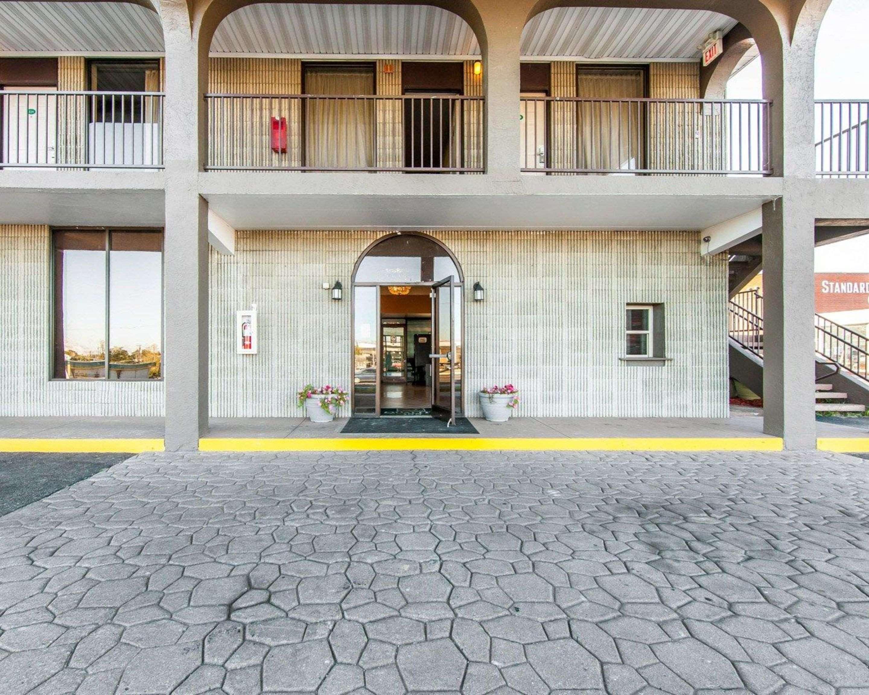 クオリティ イン Maysville エクステリア 写真